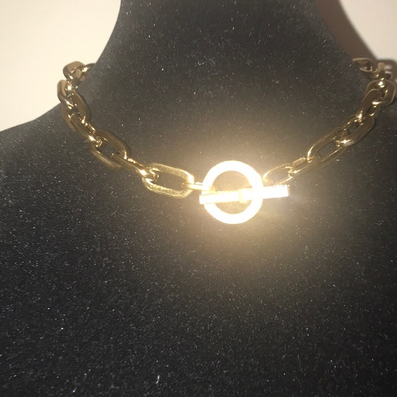 🔥Micheal kors city scape link toggle necklace🔥 - Picture 5 of 5
